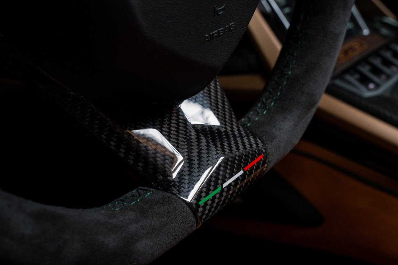 Used 2021 Lamborghini Sian Roadster image 40