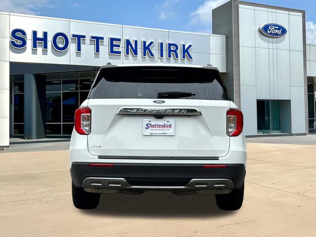 Used 2021 Ford Explorer XLT w/ Equipment Group 202A RWD image 7