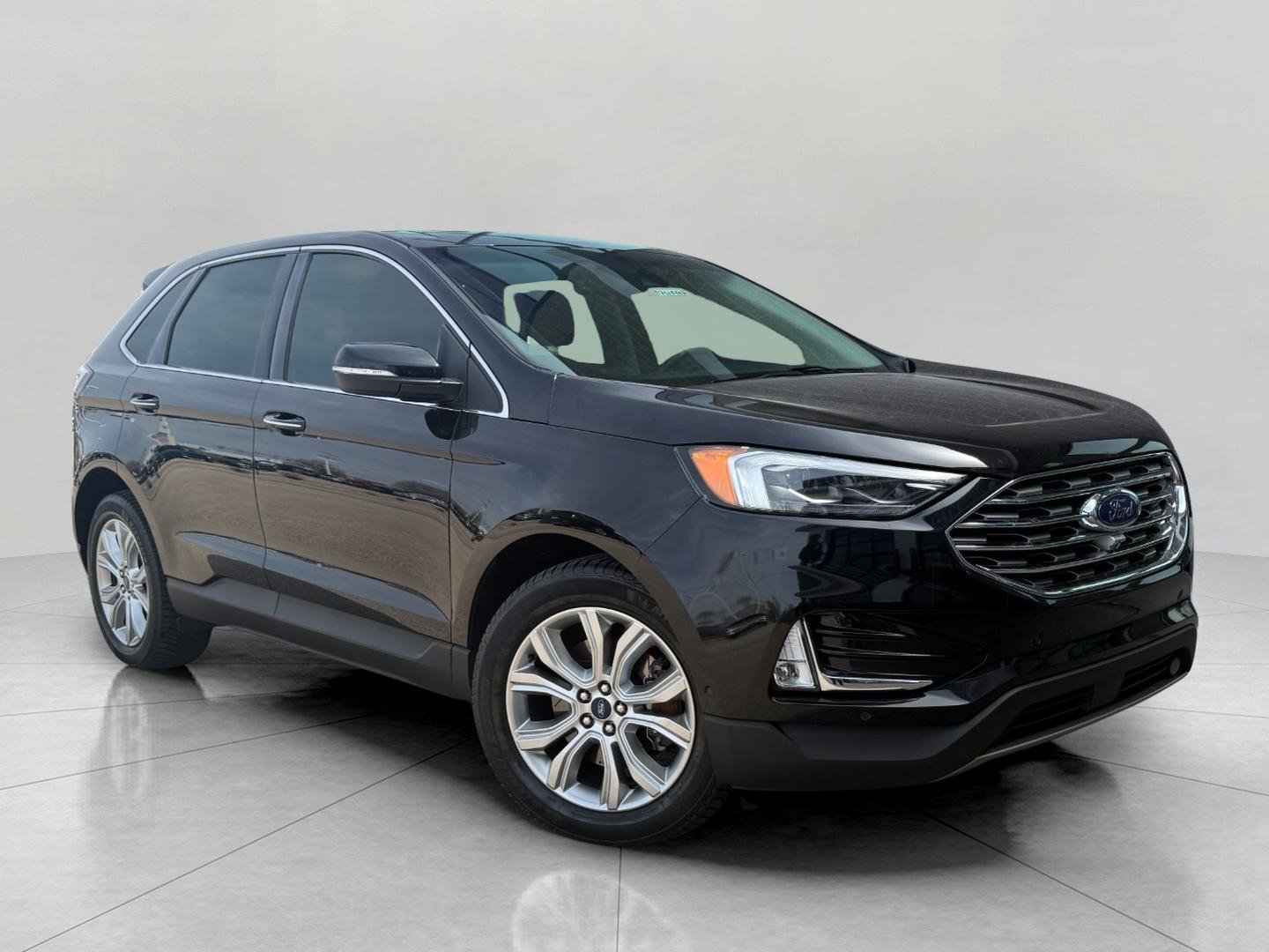 Used 2020 Ford Edge Titanium w/ Equipment Group 301A AWD/4WD image 1
