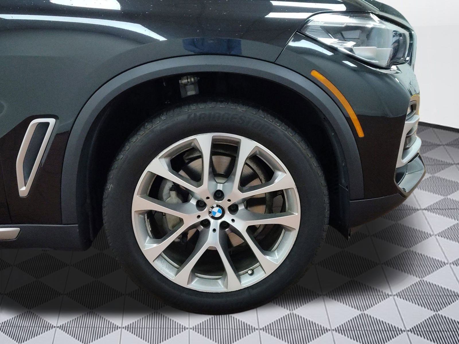 Used 2020 BMW X5 xDrive40i w/ Convenience Package image 11