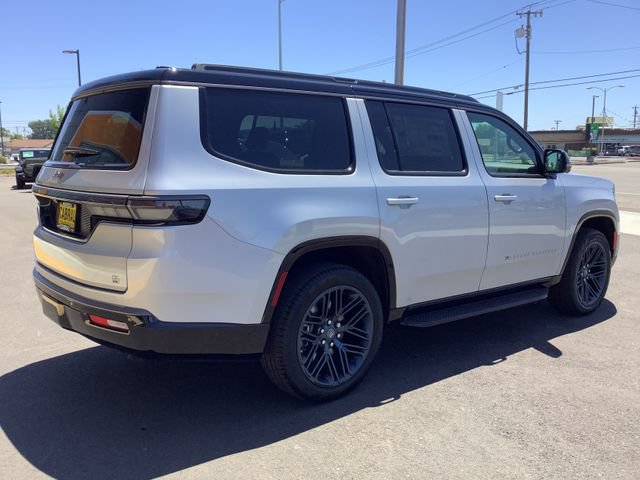 New 2026 Jeep Grand Wagoneer 4WD image 33