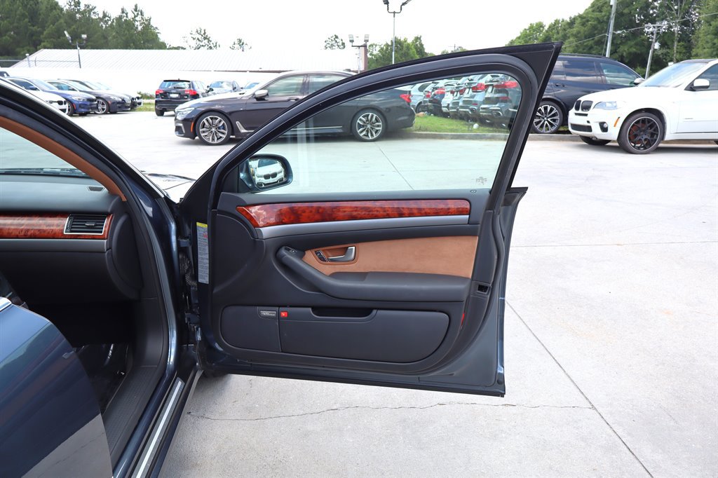 Used 2005 Audi A8 4.2 AWD/4WD image 39