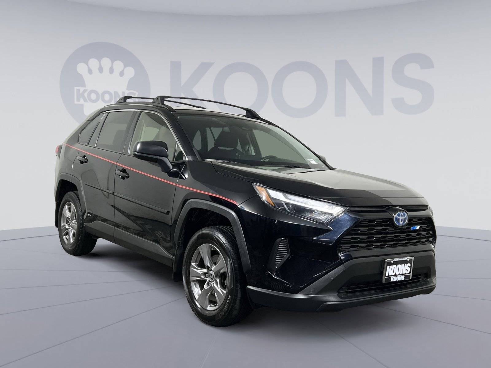 Used 2023 Toyota RAV4 LE image 10