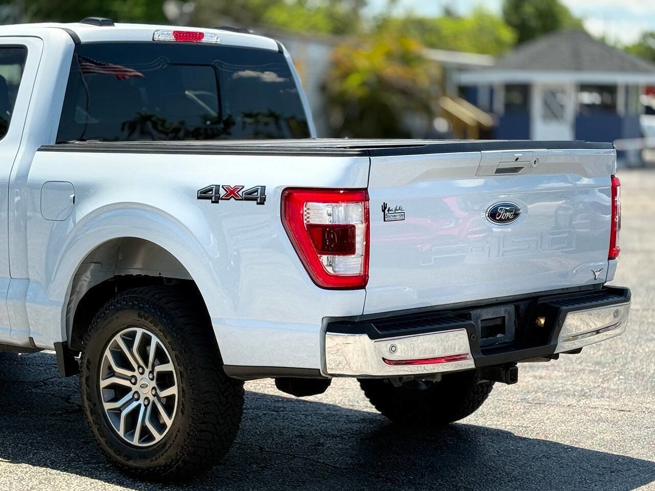 Used 2022 Ford F150 Lariat w/ Equipment Group 501A Mid AWD/4WD image 8