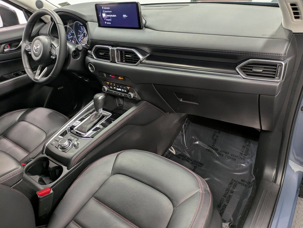 Certified 2023 MAZDA CX-5 Carbon Edition image 29
