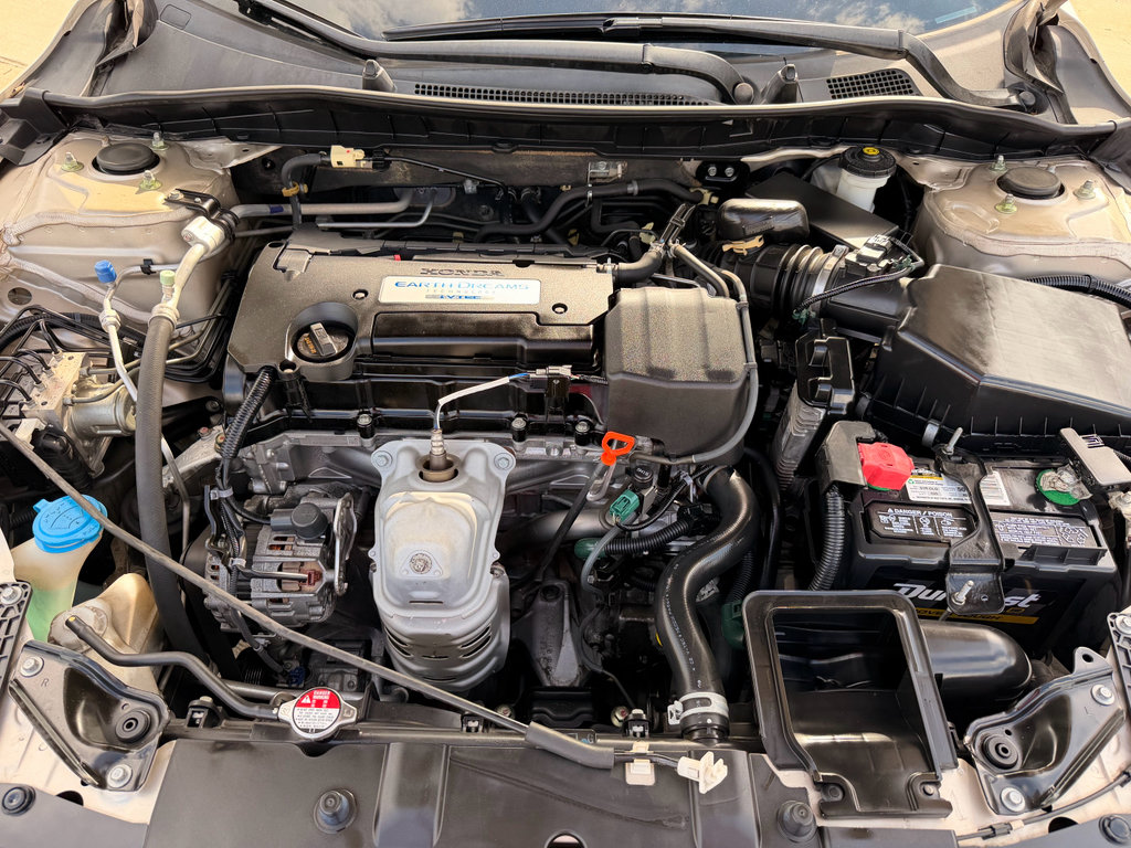 Used 2016 Honda Accord LX image 27