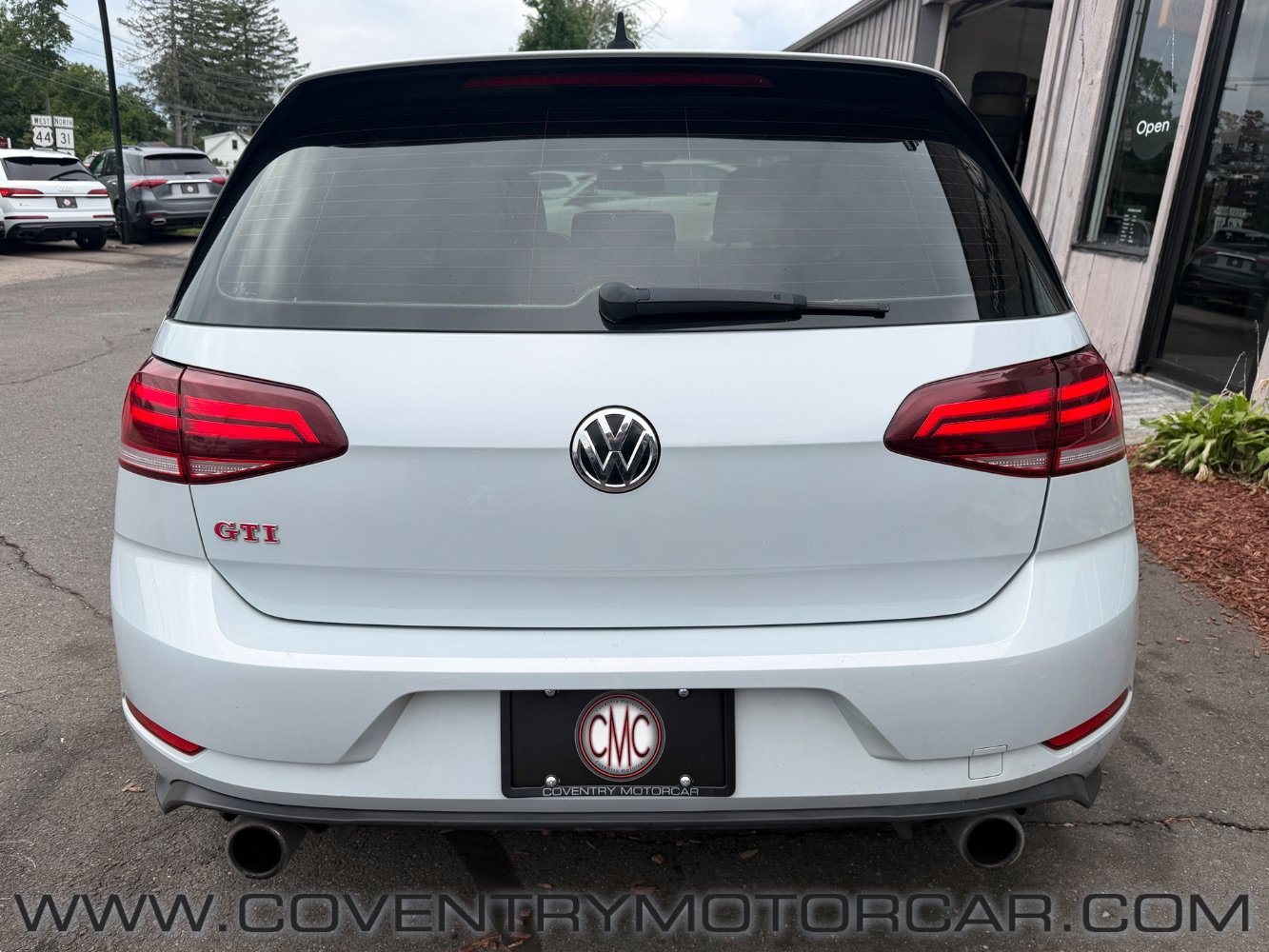 Used 2019 Volkswagen GTI SE w/ SE Experience Package FWD image 6