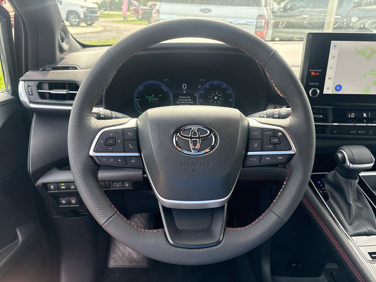 Used 2026 Toyota Sienna XSE AWD/4WD image 11