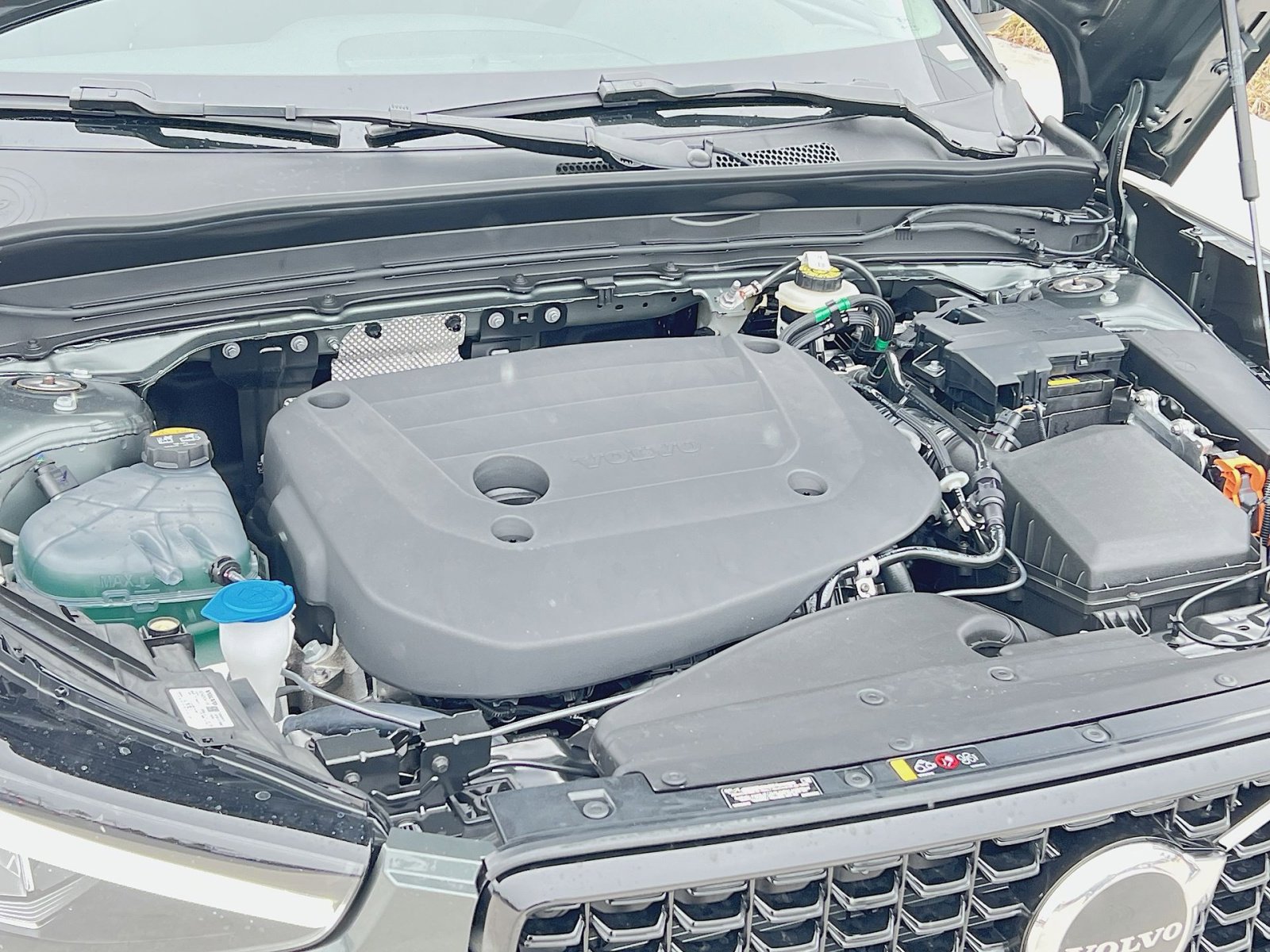 New 2026 Volvo XC40 B5 Core AWD/4WD image 28