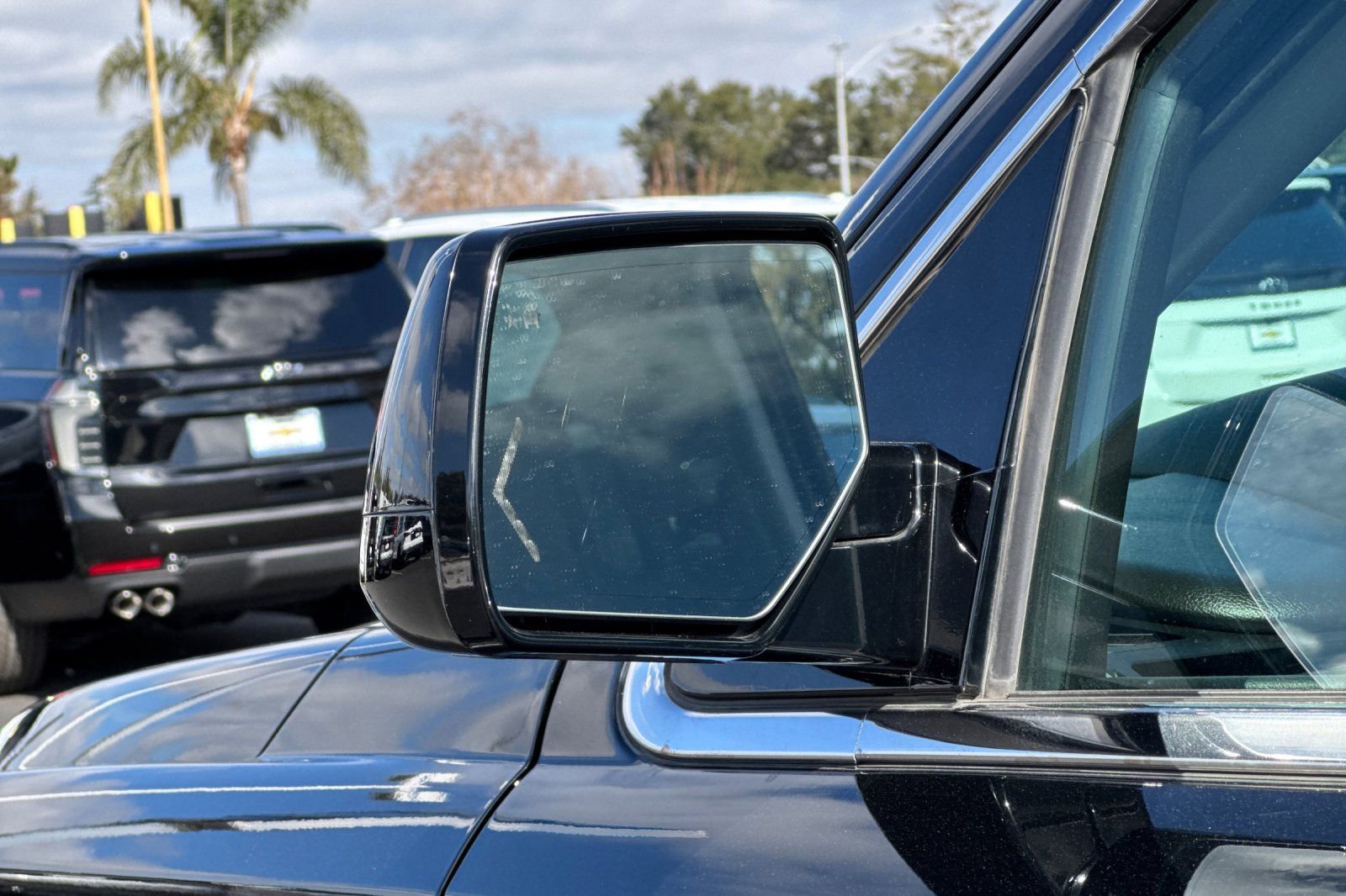 Used 2019 GMC Yukon SLT image 49