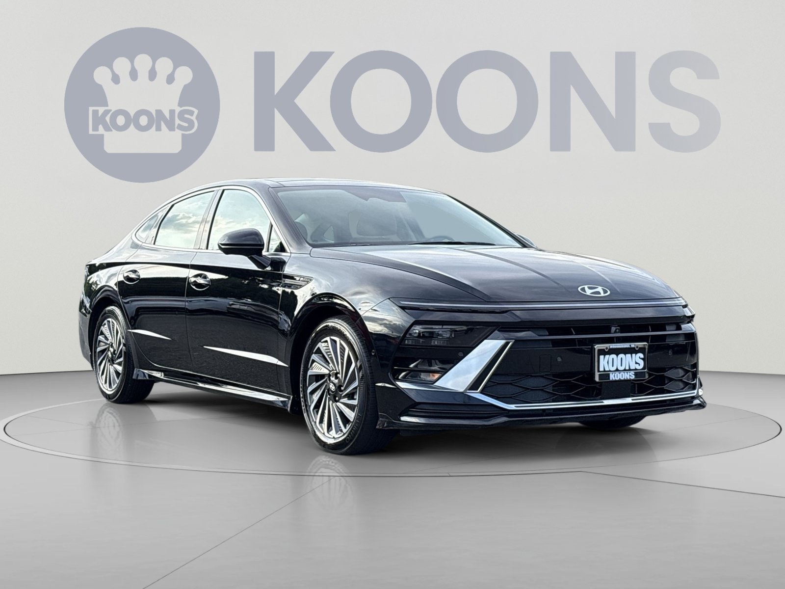 Used 2025 Hyundai Sonata Limited FWD image 10