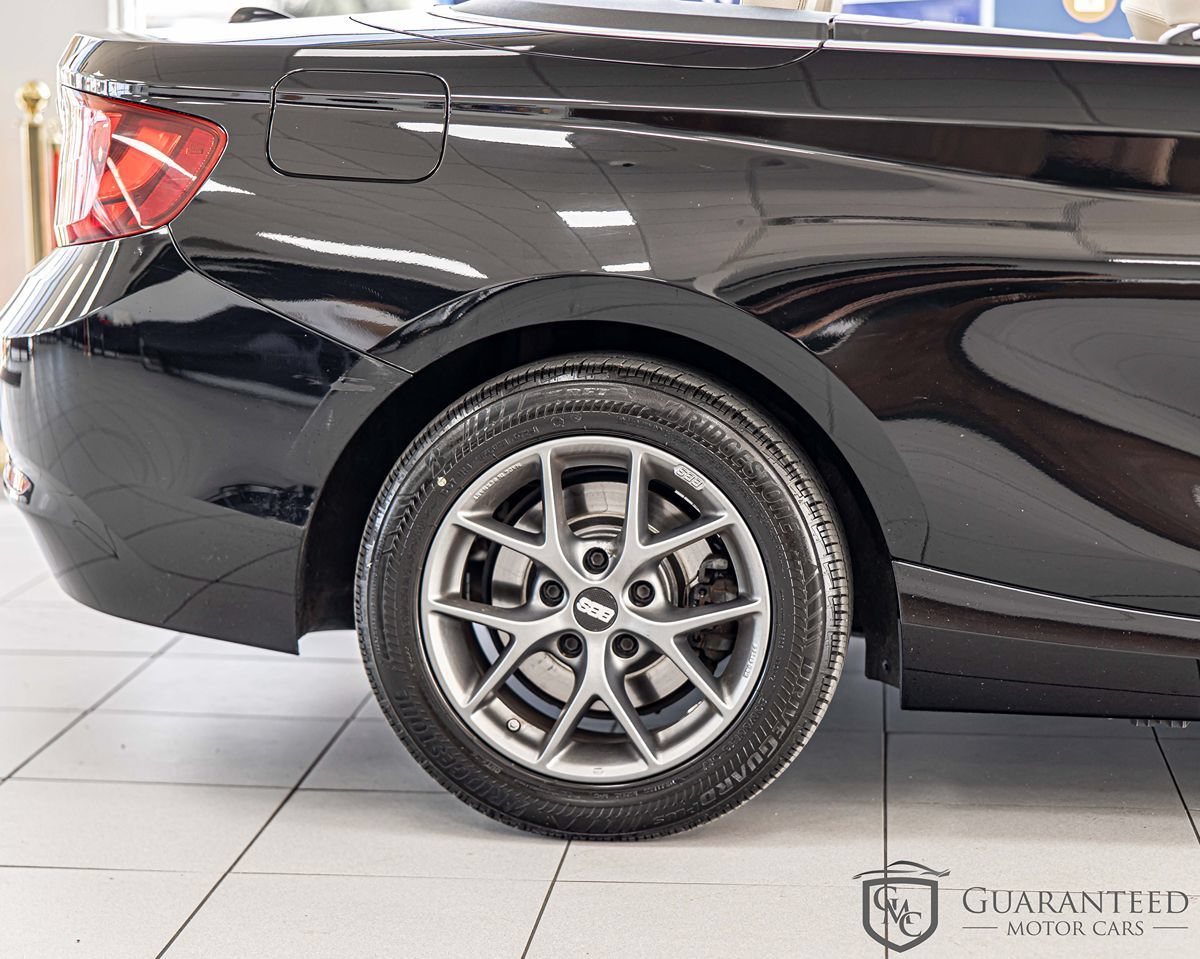 Used 2017 BMW 230i xDrive Convertible AWD/4WD image 10