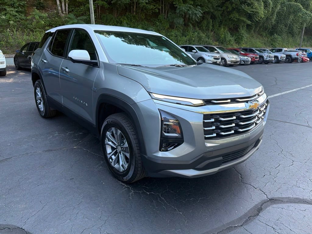 New 2026 Chevrolet Equinox LT w/ Convenience Package II AWD/4WD image 6