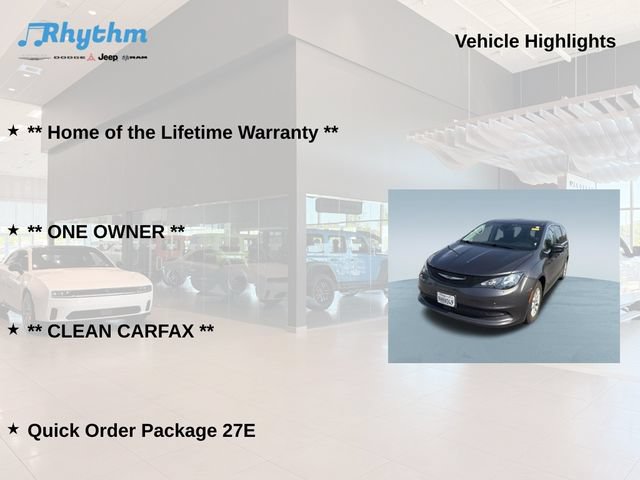 Used 2023 Chrysler Voyager LX FWD image 5