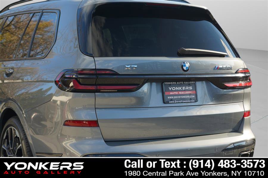 Used 2024 BMW X7 M60i w/ Executive Package image 6