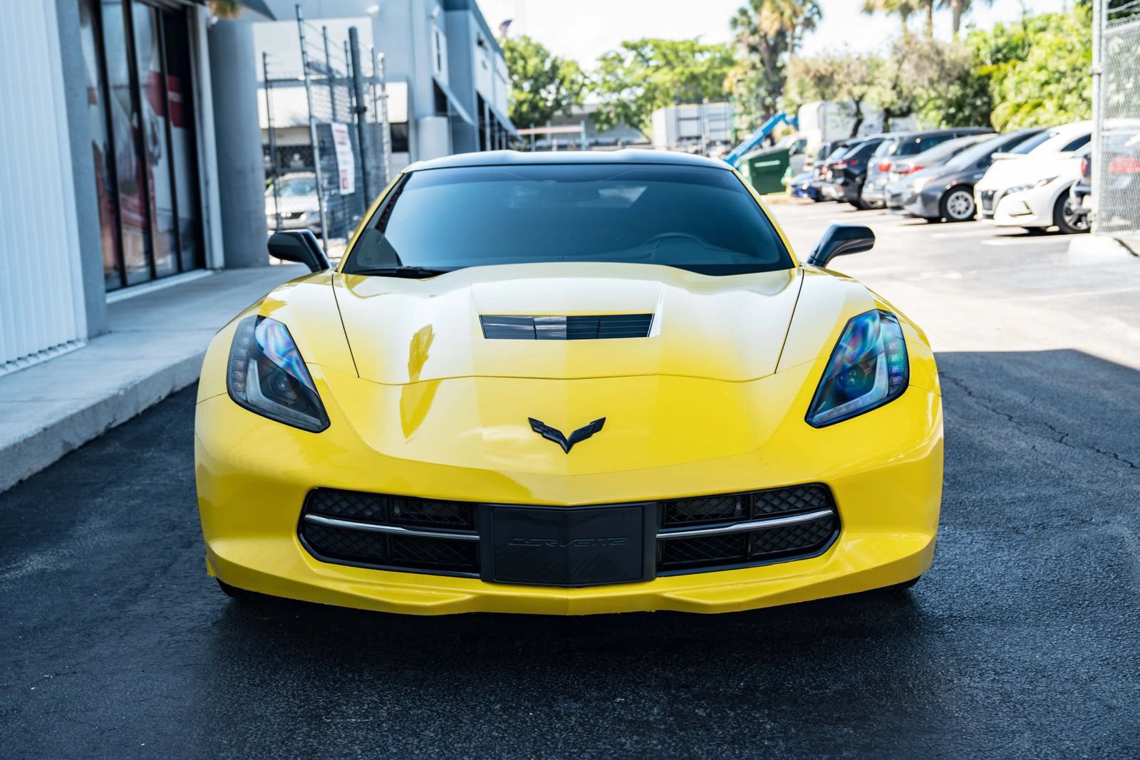 Used 2017 Chevrolet Corvette Stingray Coupe w/ 1LT RWD image 2