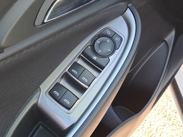 Used 2024 Chevrolet Malibu LT image 20