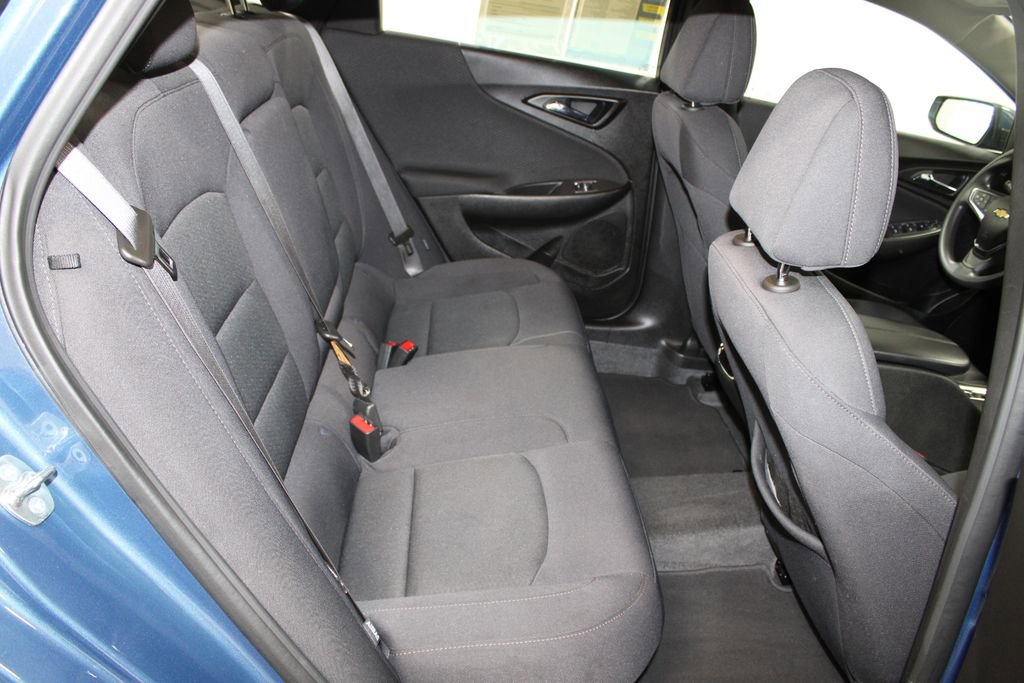 Used 2024 Chevrolet Malibu LT image 28