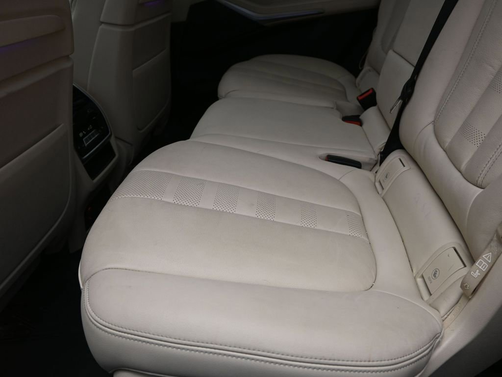 Used 2021 BMW X7 xDrive40i w/ Premium Package 2 image 16