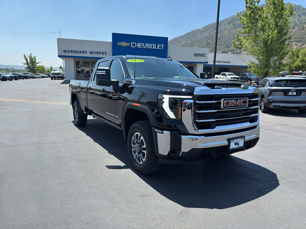 New 2025 GMC Sierra 3500 SLE w/ X31 Off-Road Package image 1