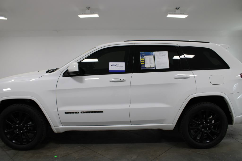 Used 2020 Jeep Grand Cherokee Altitude image 7
