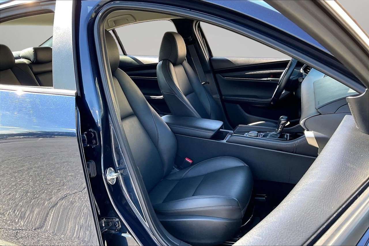Used 2025 MAZDA MAZDA3 s FWD image 22