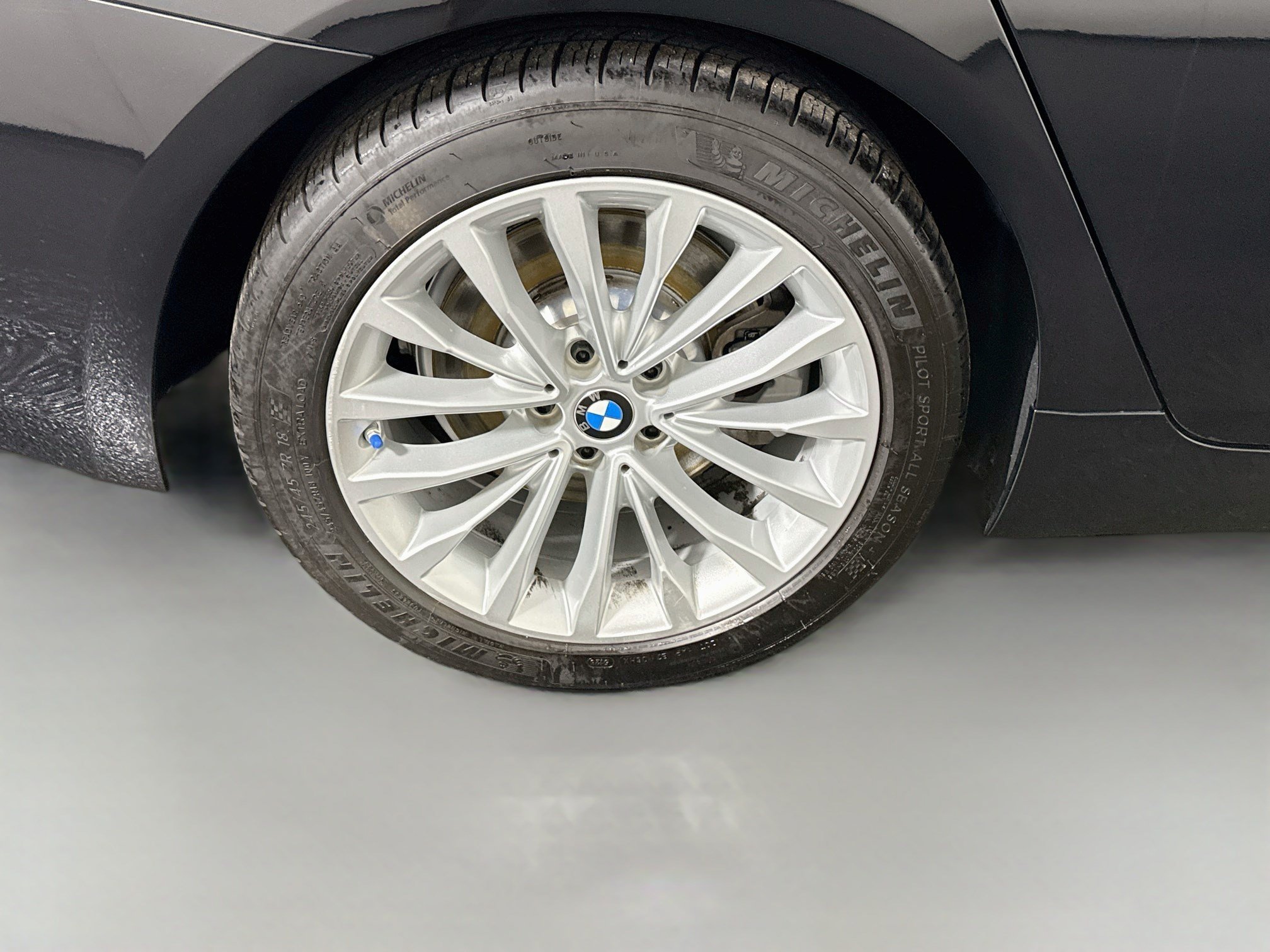 Used 2023 BMW 530i xDrive w/ Premium Package AWD/4WD image 33