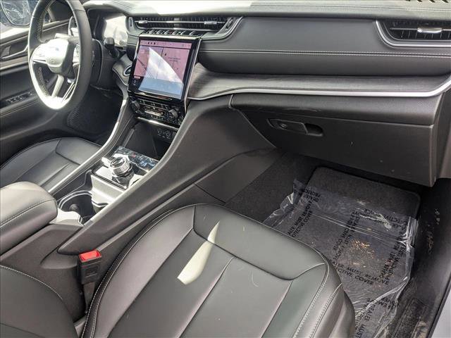 Used 2025 Jeep Grand Cherokee Limited w/ Trailer Tow Package image 24