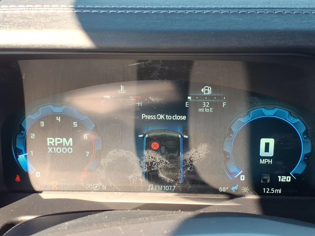 New 2025 Ford Bronco Outer Banks w/ Sasquatch Package image 25