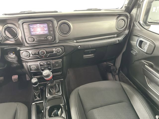 Used 2021 Jeep Gladiator Willys image 24