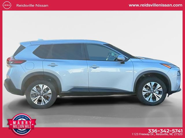 Used 2023 Nissan Rogue SV image 7
