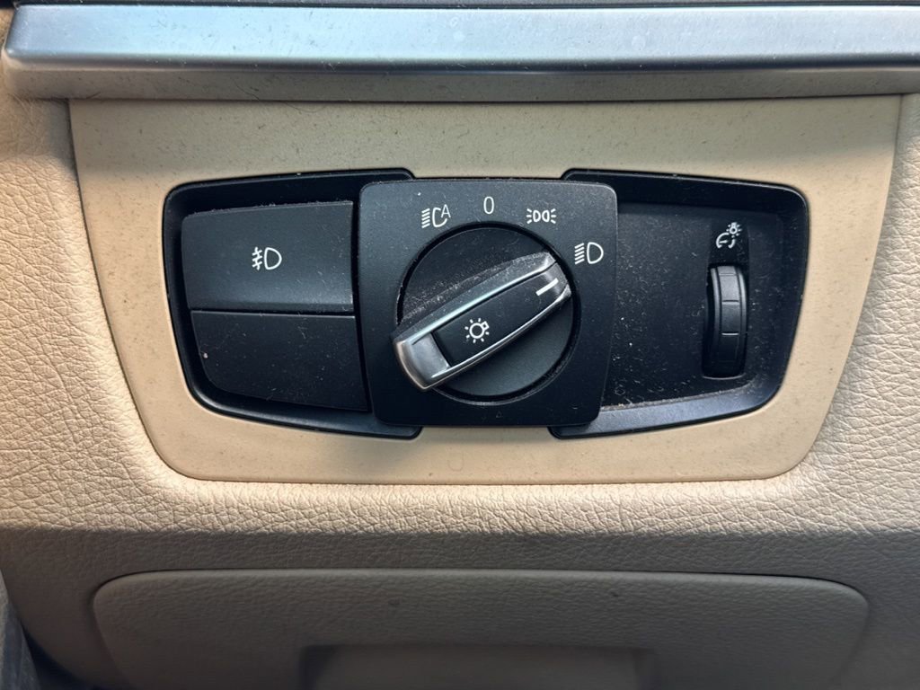 Used 2017 BMW 430i Convertible image 18