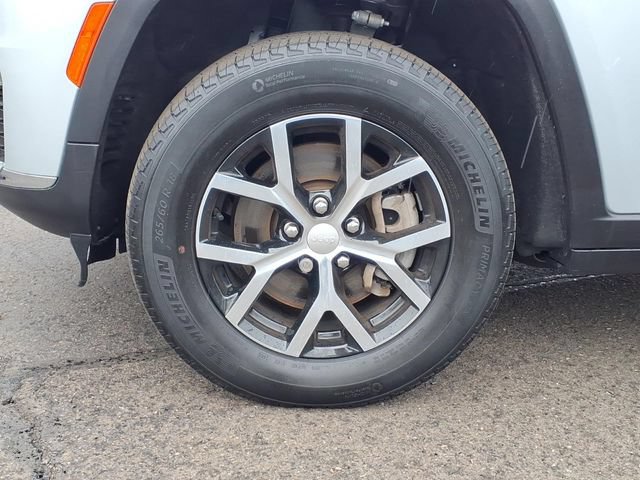 Certified 2023 Jeep Grand Cherokee L Limited AWD/4WD image 9