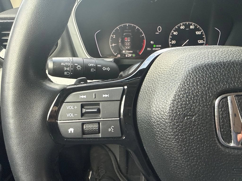 Certified 2024 Honda Pilot Touring image 25