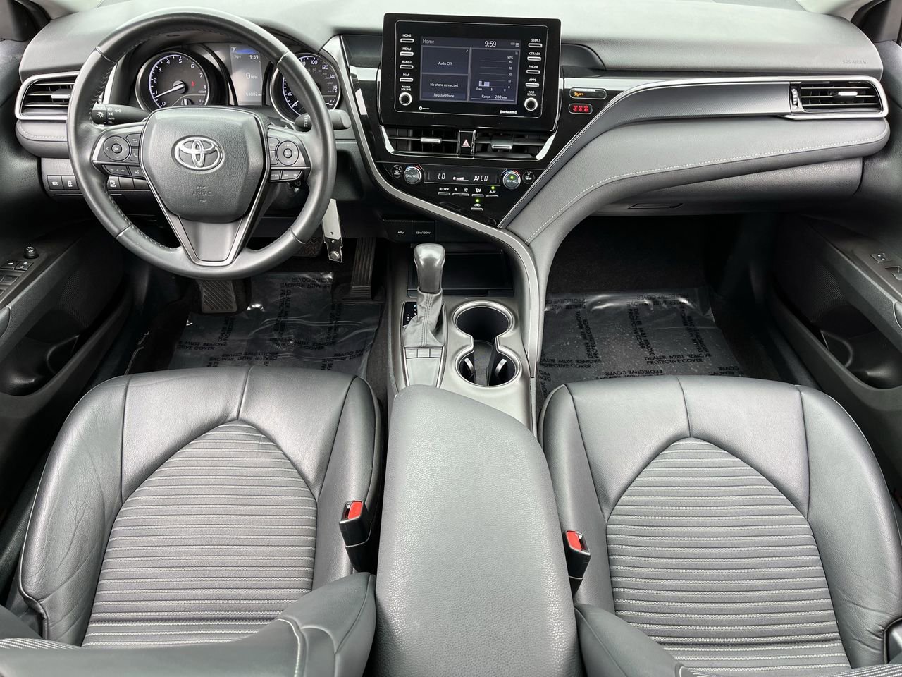 Used 2024 Toyota Camry SE FWD image 9