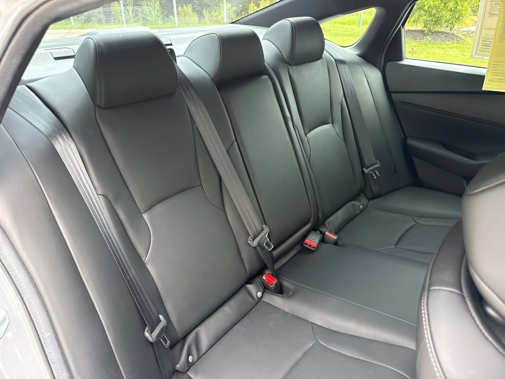 Used 2024 Honda Accord Sport image 34