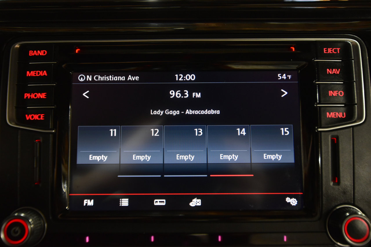 Used 2016 Volkswagen Beetle 1.8T S image 20