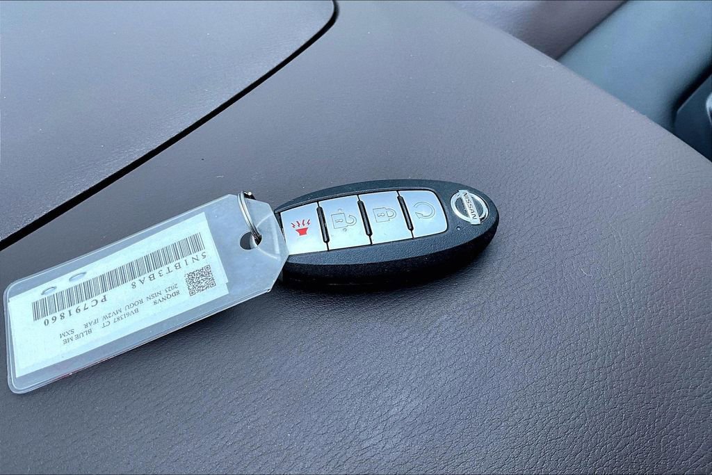 Certified 2023 Nissan Rogue SV image 11