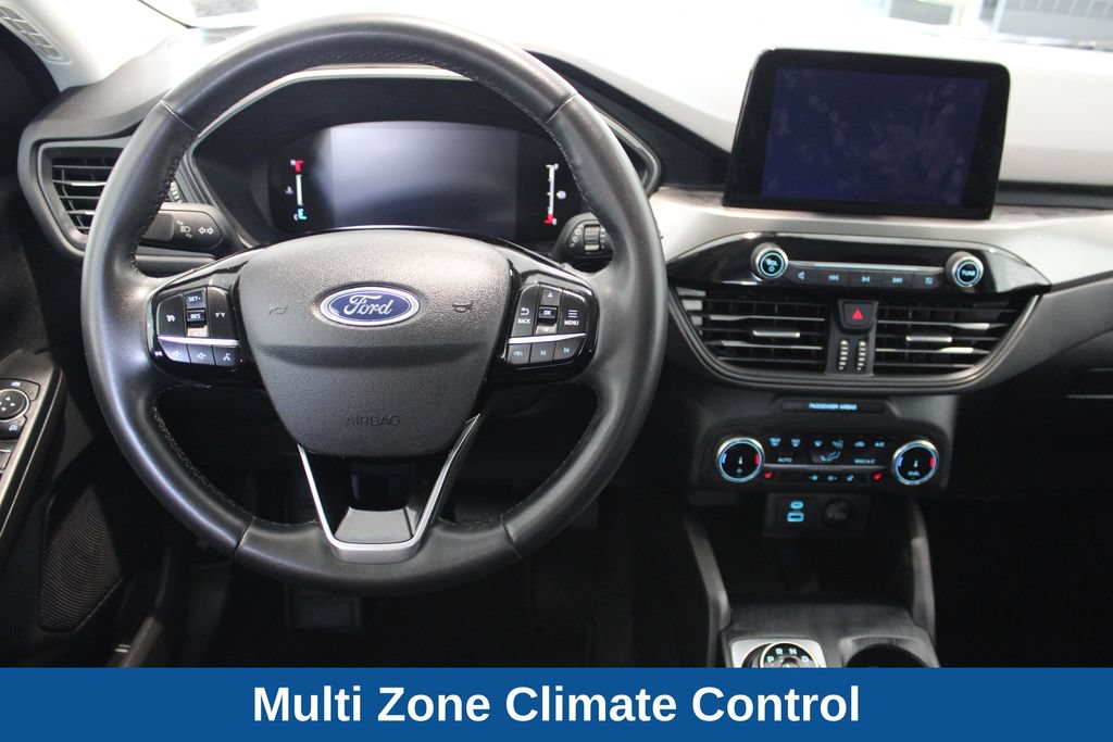 Used 2023 Ford Escape Active AWD/4WD image 7