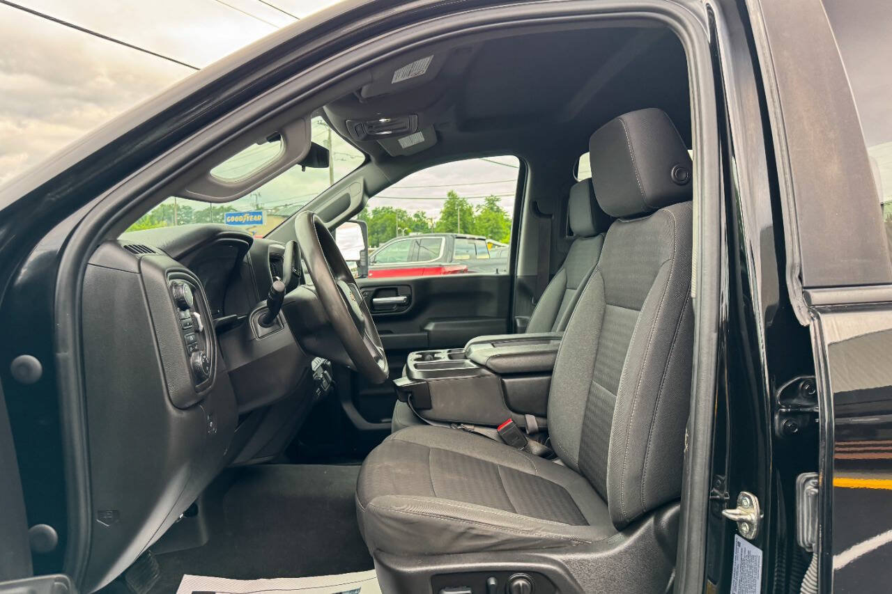 Used 2022 Chevrolet Silverado 2500 Custom w/ Gooseneck/5TH Wheel Package AWD/4WD image 25
