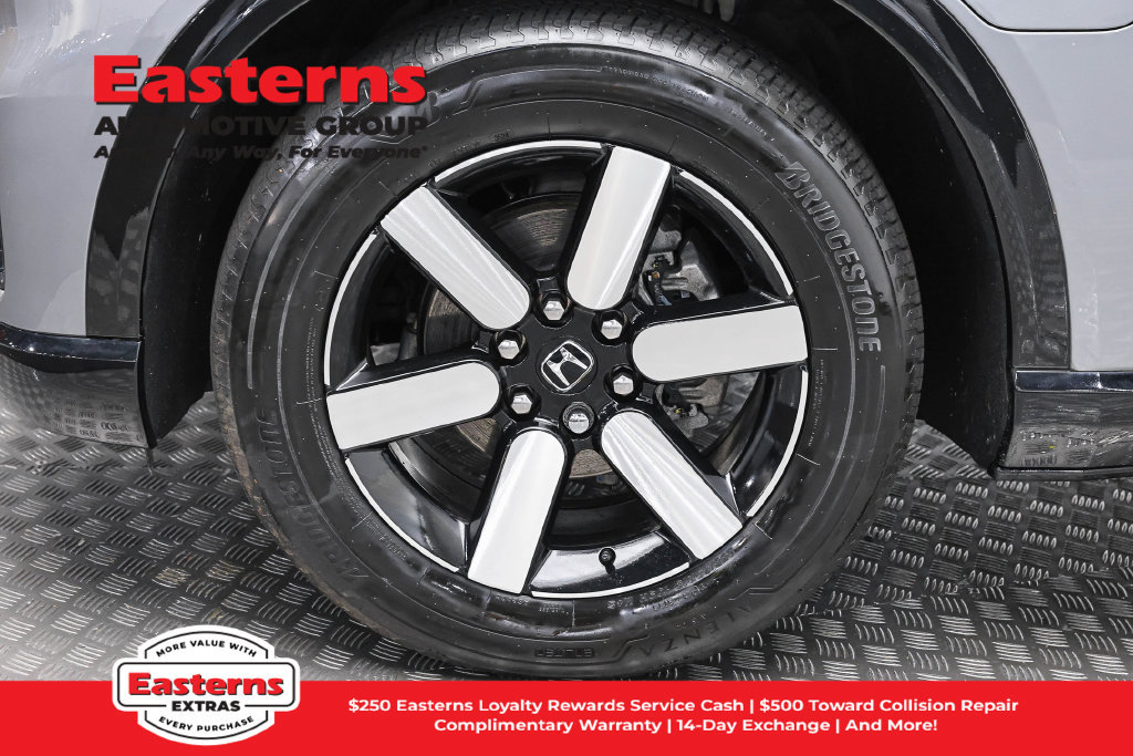 Used 2024 Honda Prologue Touring image 32