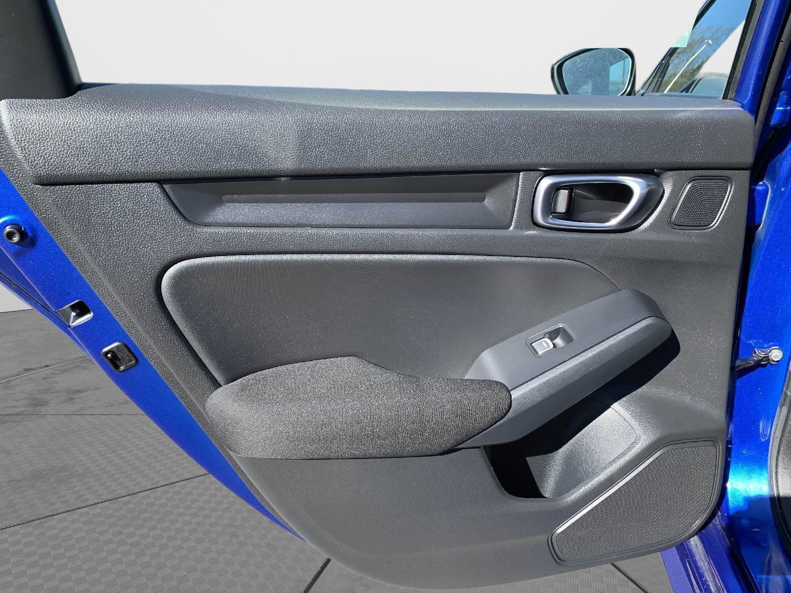 Used 2023 Honda Civic Sport image 38