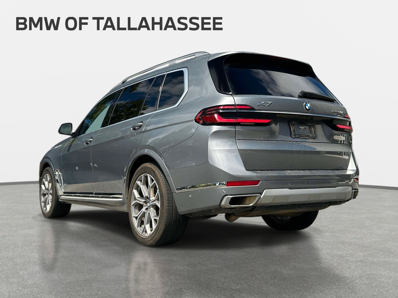 Used 2023 BMW X7 xDrive40i w/ Premium Package AWD/4WD image 8