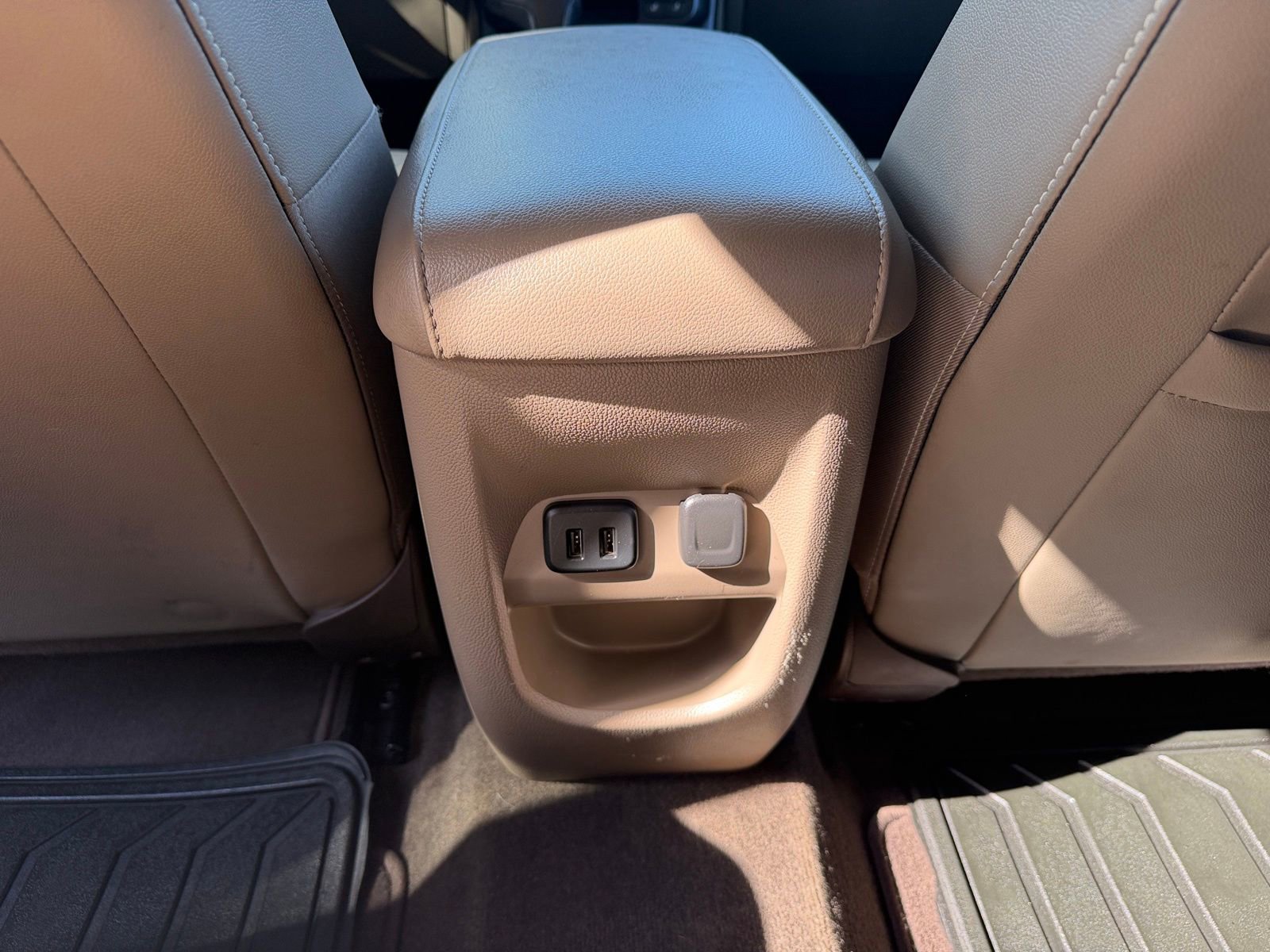 Used 2016 GMC Canyon SLT image 27