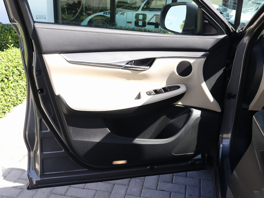 Certified 2022 INFINITI QX50 Luxe image 11