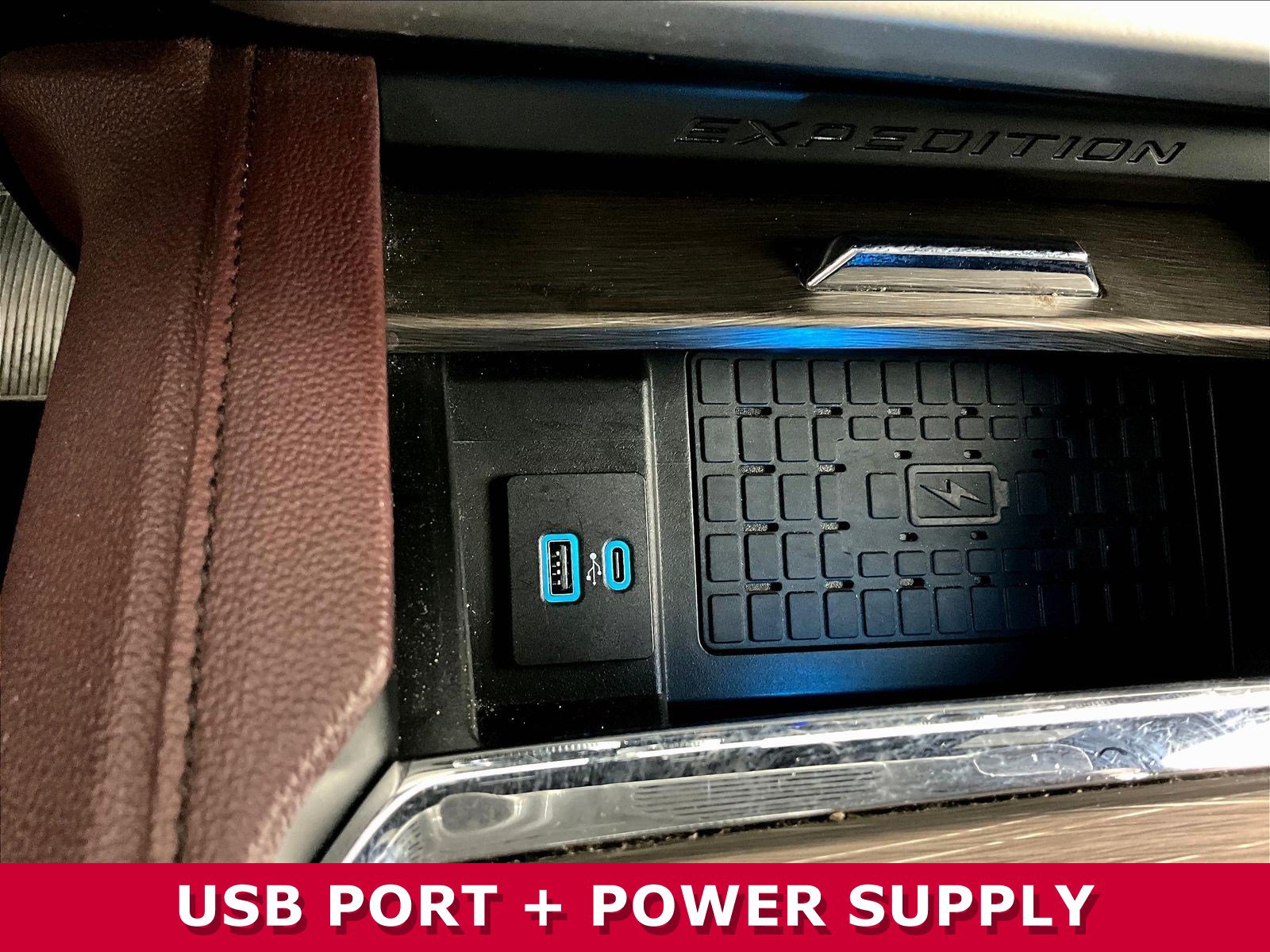 Used 2024 Ford Expedition Limited AWD/4WD image 16