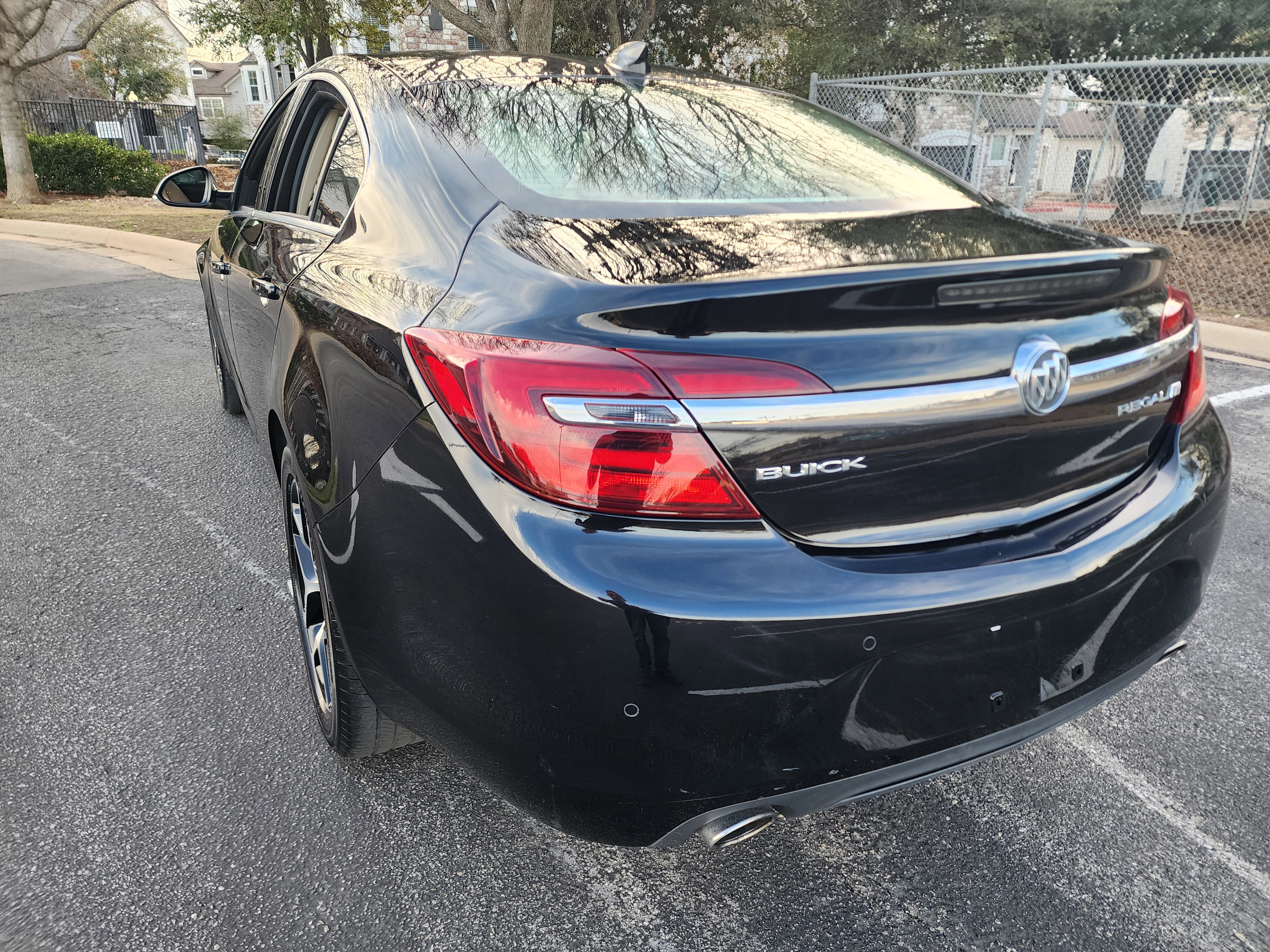 Used 2017 Buick Regal Premium w/ Driver Confidence Package #1 image 5