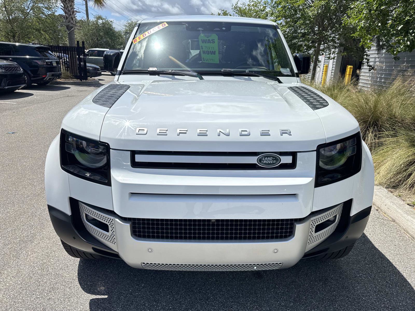 Certified 2025 Land Rover Defender 110 S AWD/4WD image 8