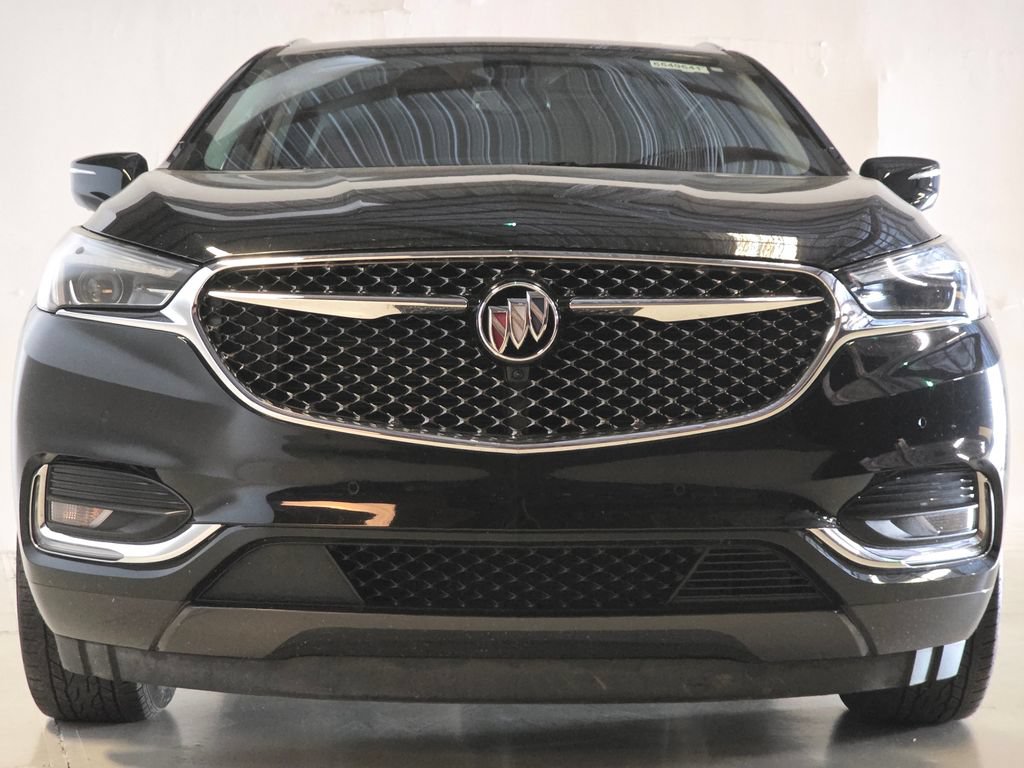 Used 2019 Buick Enclave Avenir w/ Avenir Technology Package AWD/4WD image 2