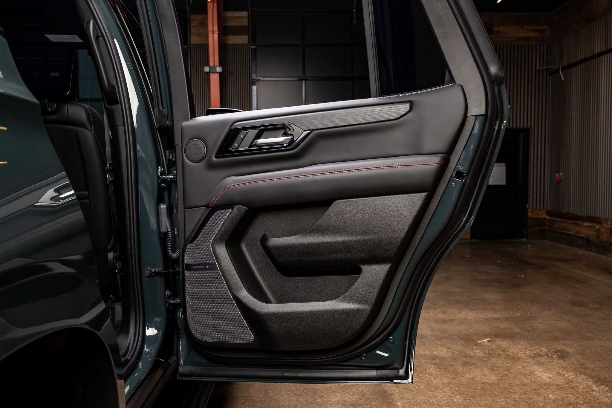 Used 2026 GMC Yukon AT4 Ultimate image 40